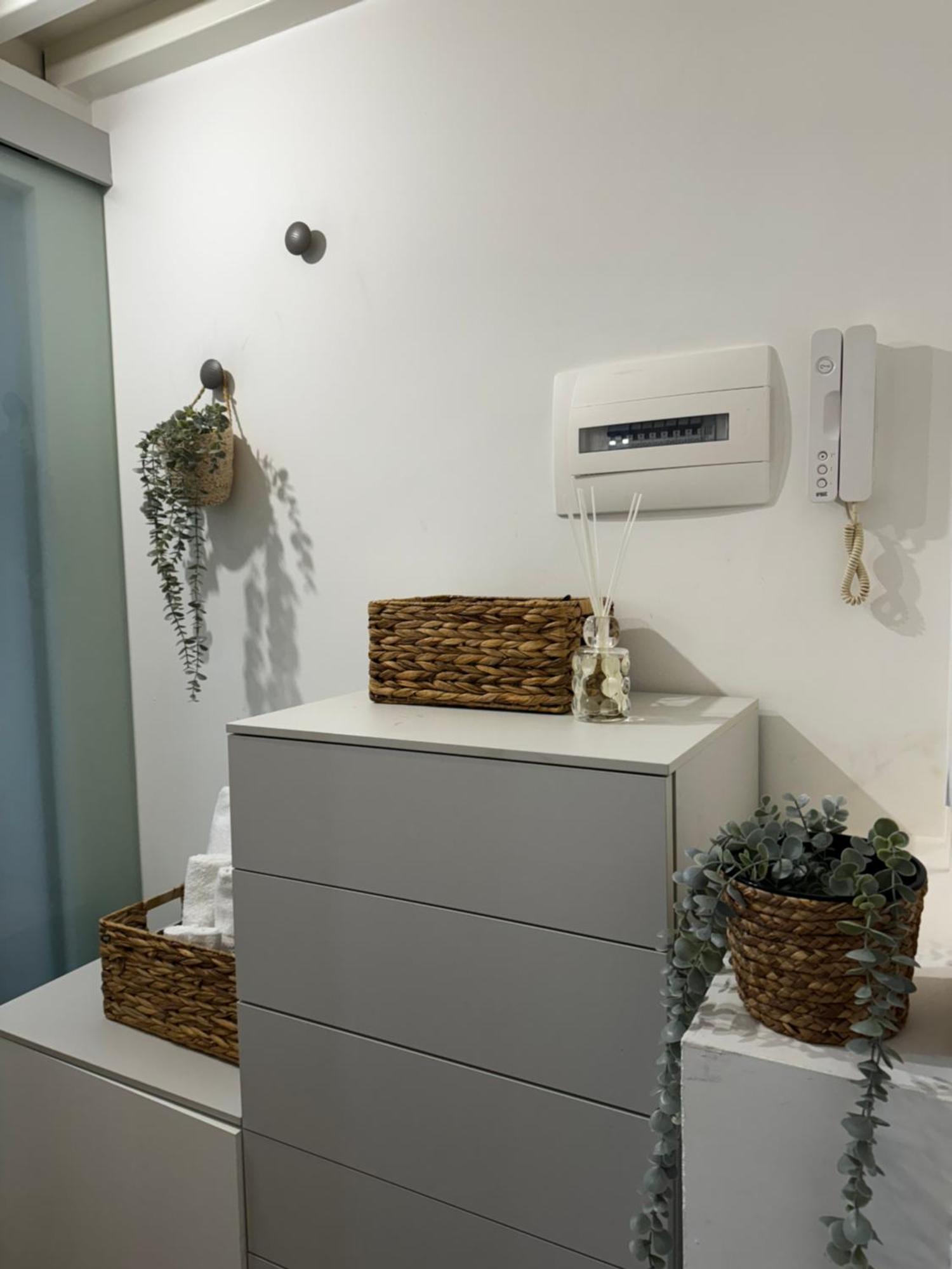 Regina Milano In Corso Lodi - Sky Tv, Wifi E Breakfast Box Apartment Exterior photo